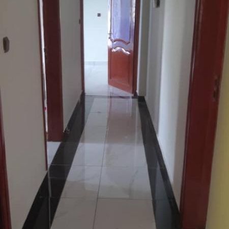 Studios-Appartements Meubles Makepe Bm Douala Exterior foto