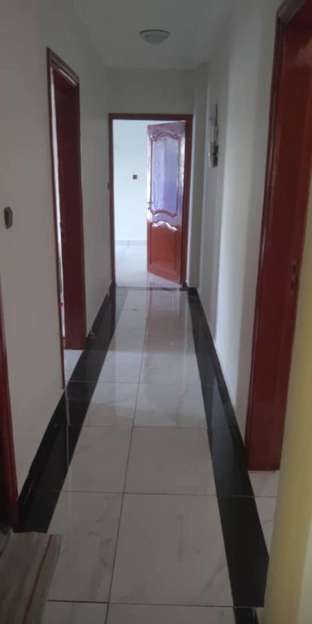 Studios-Appartements Meubles Makepe Bm Douala Exterior foto